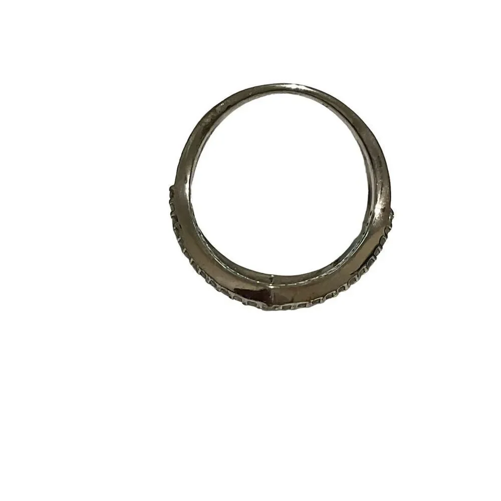 Modern CZ ring - Picture 16 of 16